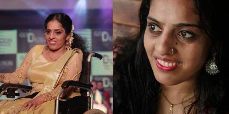കേരളത്തിലെ ആദ്യ വീൽചെയർ മോഡൽ : രമ്യ എന്ന അതിജീവിത